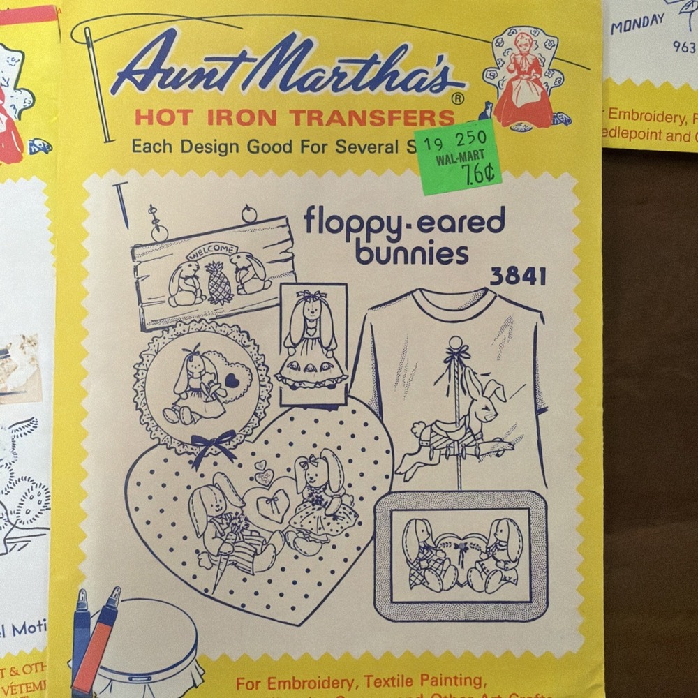 9- Vintage Aunt Martha's Hot Iron Transfers Embroidery Textile Painting Wearable - Picture 7 of 10